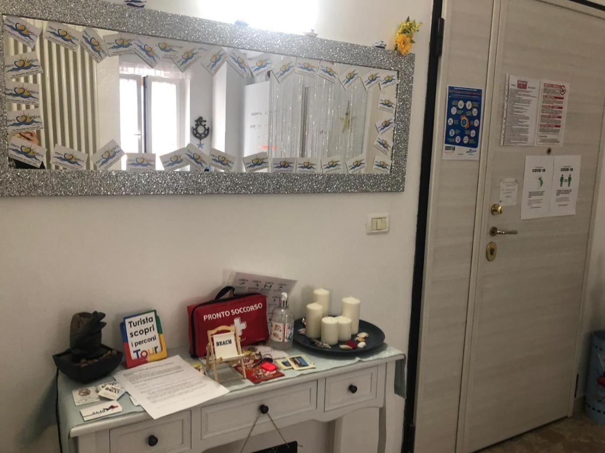 Bed and Breakfast Mare D'Amare Сан-Бенедетто-дель-Тронто Экстерьер фото