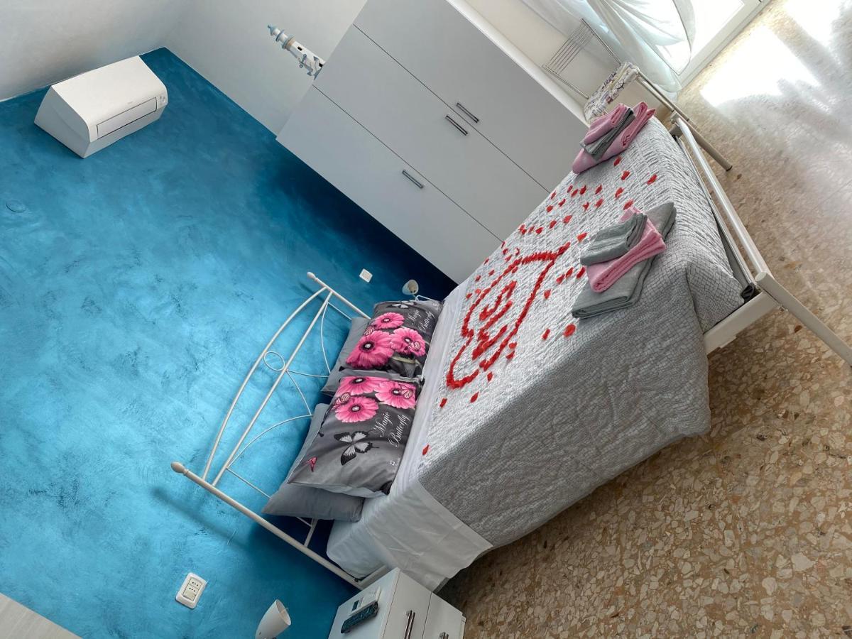 Bed and Breakfast Mare D'Amare Сан-Бенедетто-дель-Тронто Экстерьер фото